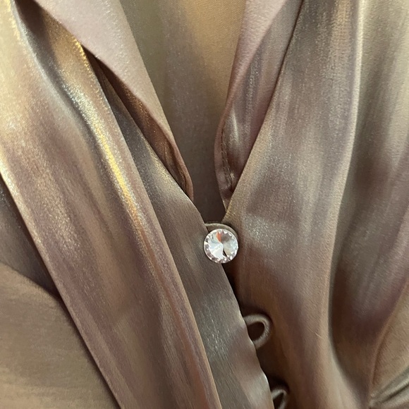 VINTAGE button down - Picture 3 of 5